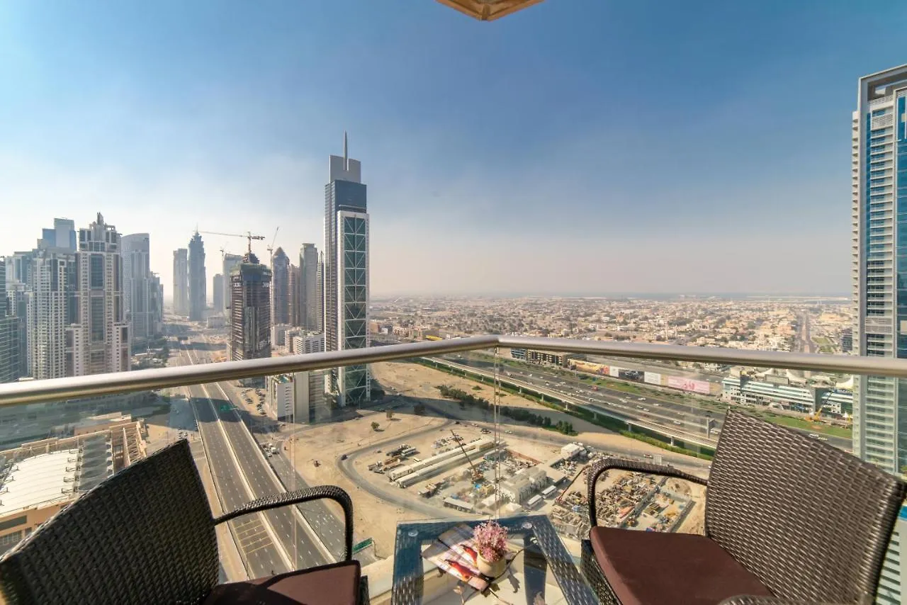 Апартаменты Icon Casa Living - Super Loft West Tower Дубай