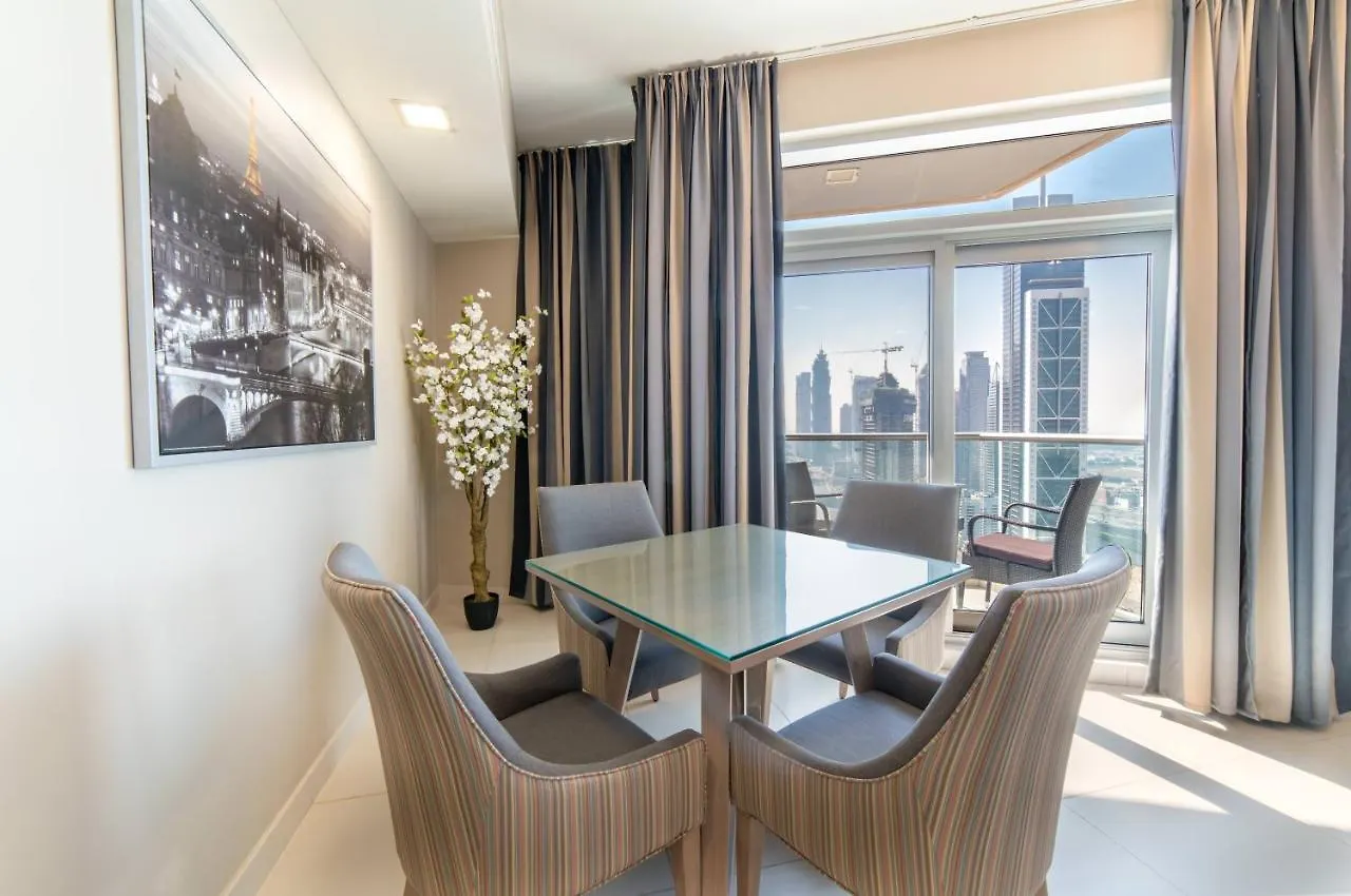 Апартаменты Icon Casa Living - Super Loft West Tower Дубай