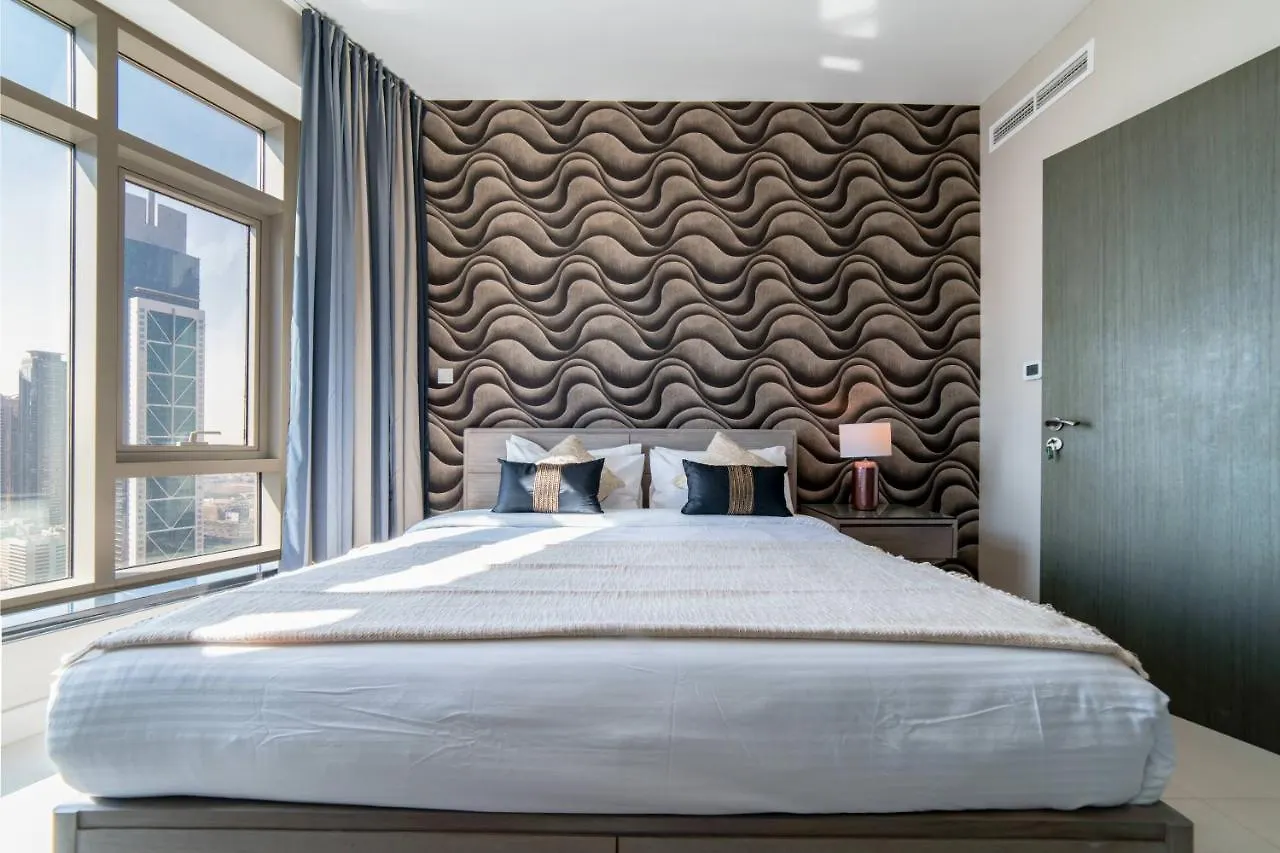 Апартаменты Icon Casa Living - Super Loft West Tower Дубай